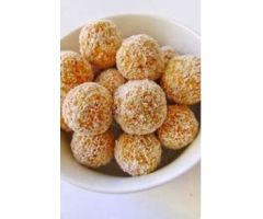 Bolitas coco y datiles Bolitas coco y datiles